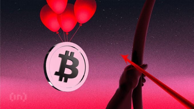 Bitcoin Price Crashes Below $90,000, Hits 3-Month Low Bitcoin’s Price Plummets Below $89,000, Short-Term Holder Selling Pressure May Spike