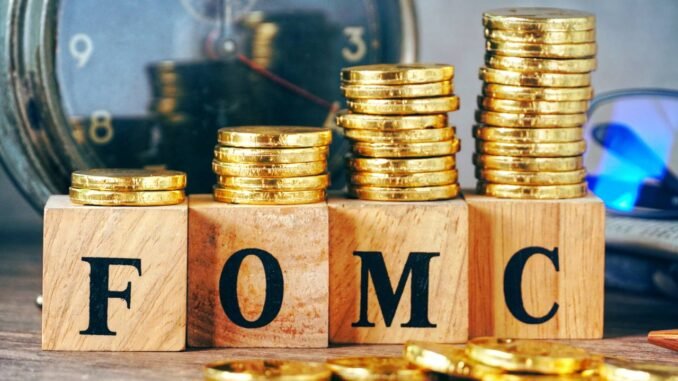 BTC holds above $105k ahead of FOMC FOMC meeting